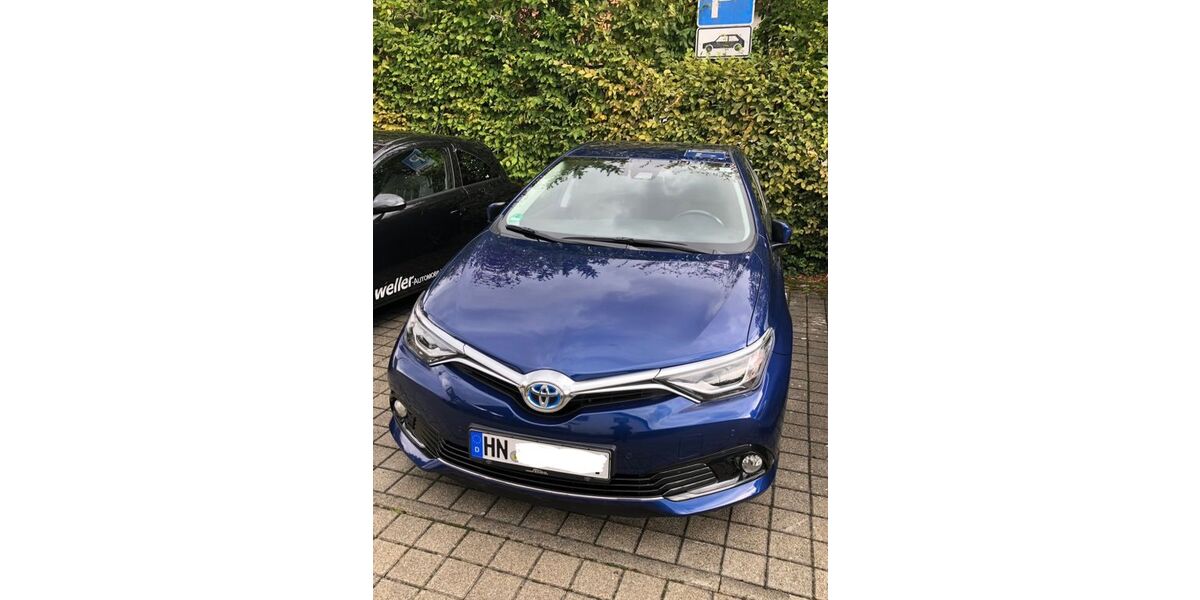Toyota Auris 78.000 km 15.000 &euro; Nordheim 74226