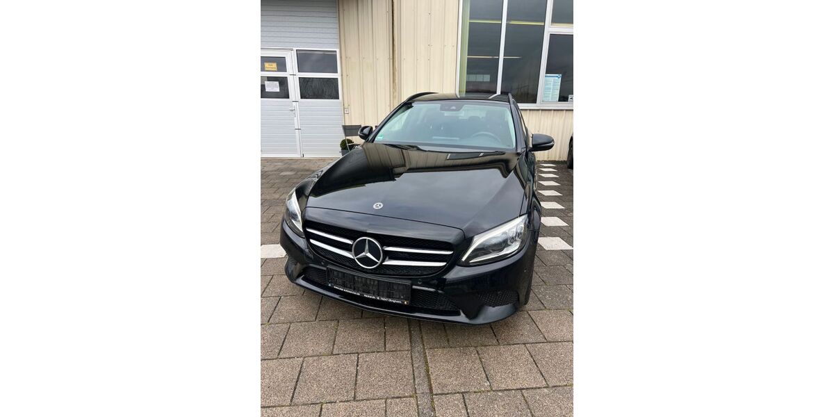 Mercedes-Benz C 200 98.100 km 21.700 &euro; Hochhausen 74855