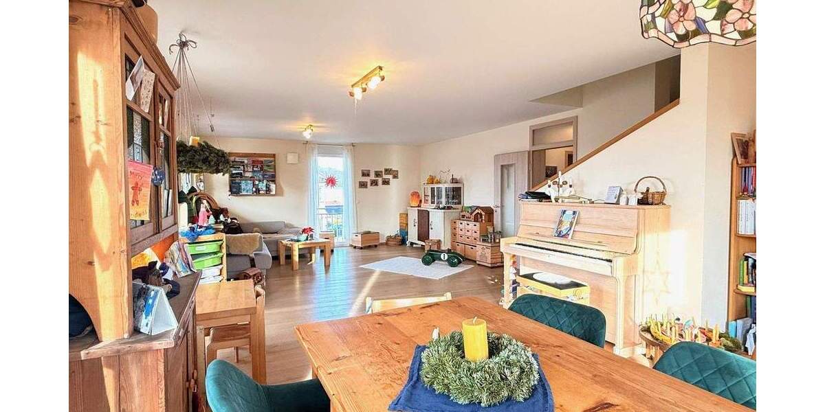 Einfamilienhaus Bad Rappenau Obergimpern - 7 Zimmer, 190 m&sup2;, 820.000&euro; | Angebot:25749952