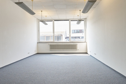 Gewerbeobjekt Markgröningen - 2&euro; | Angebot:23811152