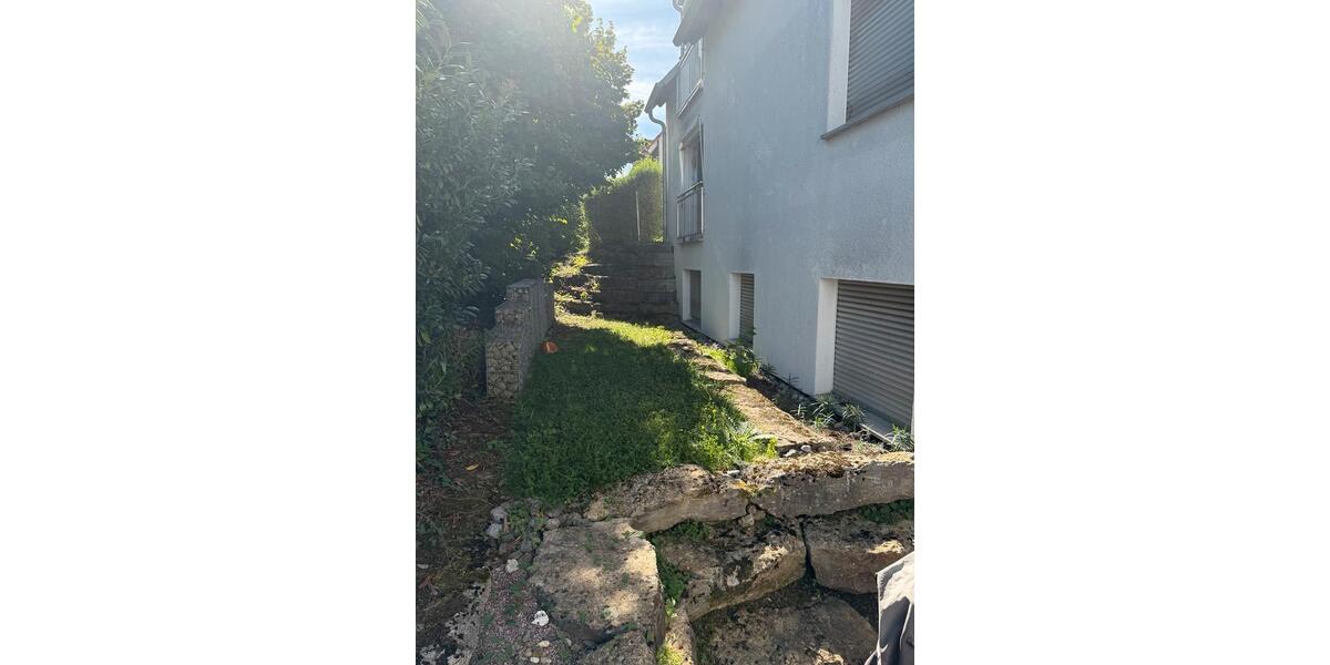 Etagenwohnung Kirchardt - 5 Zimmer, 90 m&sup2;, 900&euro; | Angebot:25378346