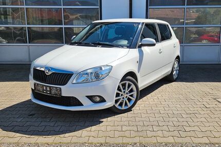 Skoda Fabia 93.000 km 7.900 &euro; Untergruppenbach 74199