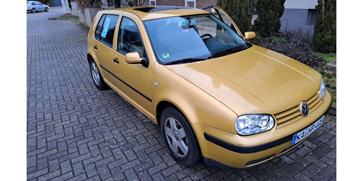 VW Golf 133.000 km 2.200 &euro; Karlsdorf 76689