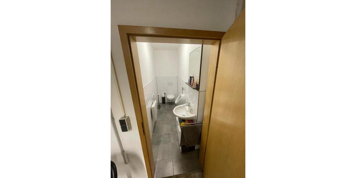Gewerbeobjekt Sulzfeld - 700&euro; | Angebot:26355957