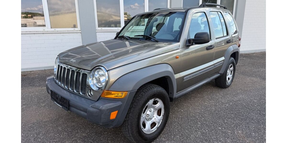 Jeep Cherokee 163.000 km 2.650 &euro; Niefern-Öschelbronn 75223