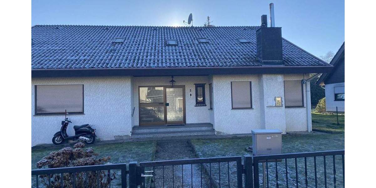 Einfamilienhaus Sinsheim - 7 Zimmer, 220 m&sup2;, 649.000&euro; | Angebot:25657488