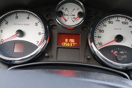 Peugeot 207 135.640 km 4.600 &euro; Bretten 75015