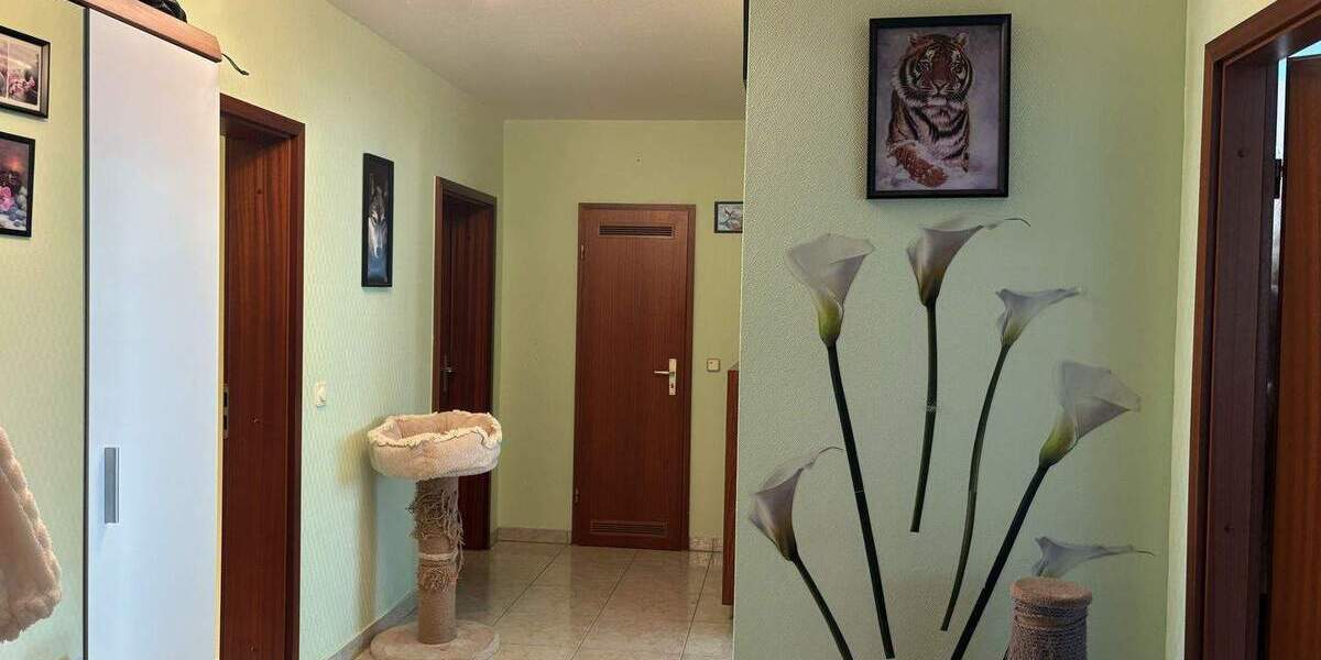 Etagenwohnung Weinsberg - 3 Zimmer, 94 m&sup2;, 335.000&euro; | Angebot:25879237