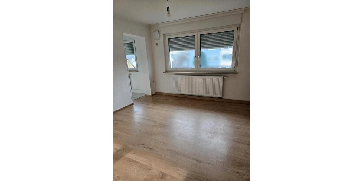 Maisonettenwohnung Kraichtal - 5.5 Zimmer, 135 m&sup2;, 1.200&euro; | Angebot:26317427