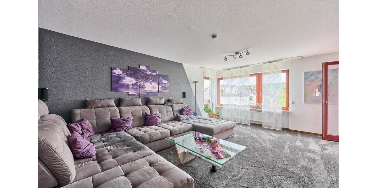 Etagenwohnung Walzbachtal - 5 Zimmer, 110 m&sup2;, 1.300&euro; | Angebot:26675113
