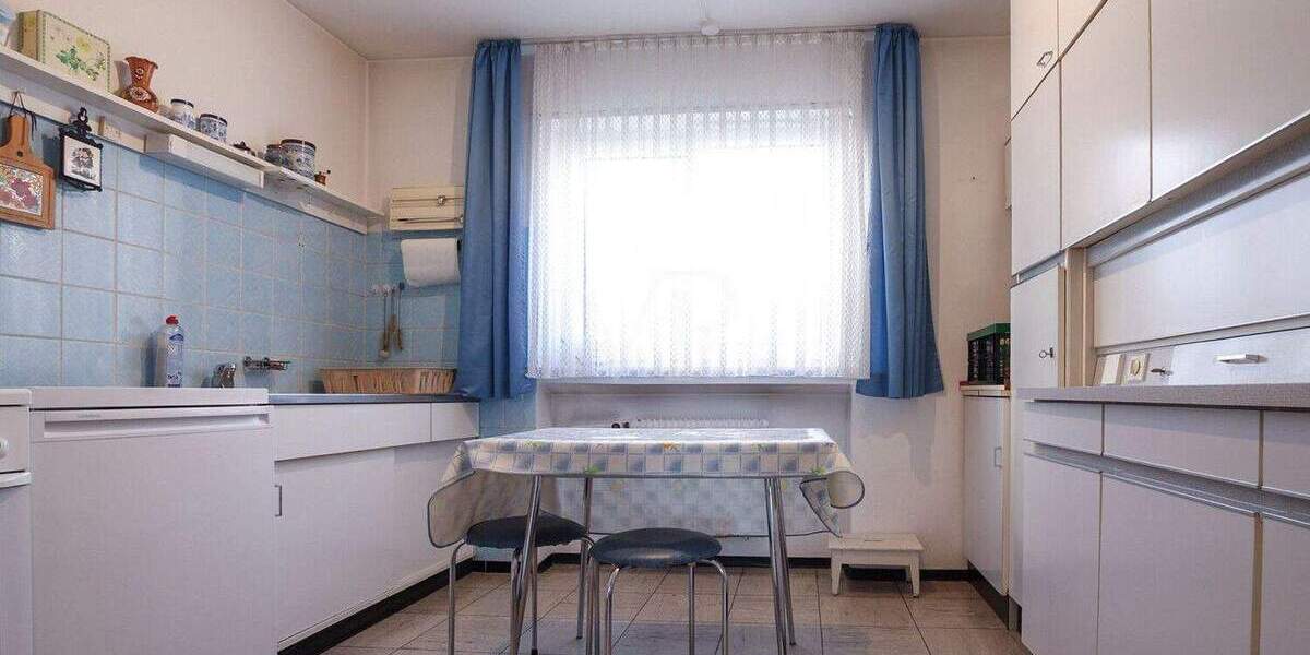 Doppelhaushälfte Bretten - 6 Zimmer, 189 m&sup2;, 549.000&euro; | Angebot:25679327