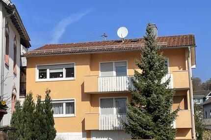 Wohnung Aglasterhausen - 3 Zimmer, 85 m&sup2;, 775&euro; | Angebot:25976215