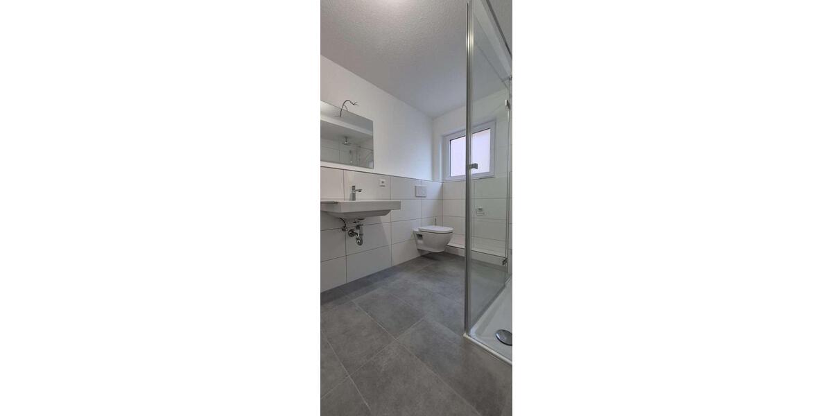 Etagenwohnung Sachsenheim - 3 Zimmer, 85 m&sup2;, 1.150&euro; | Angebot:26565338