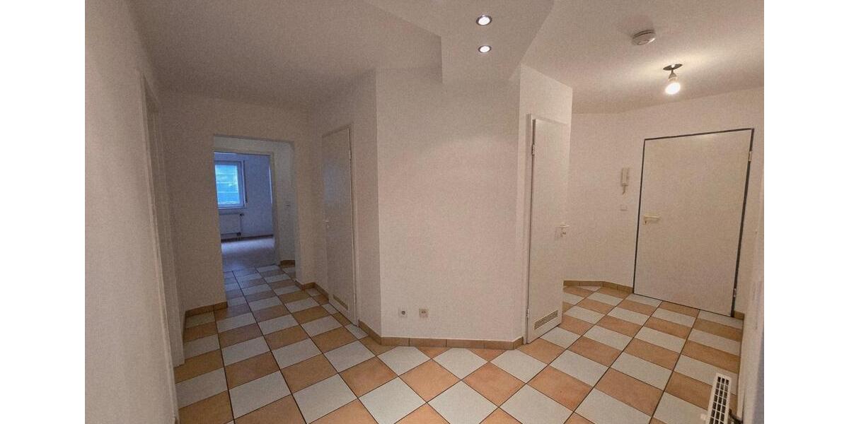 Etagenwohnung Sinsheim - 3 Zimmer, 78 m&sup2;, 235.000&euro; | Angebot:24508652