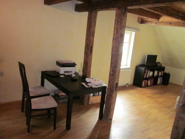 Dachgeschoßwohnung Brackenheim - 3 Zimmer, 73 m&sup2;, 180.000&euro; | Angebot:27261723