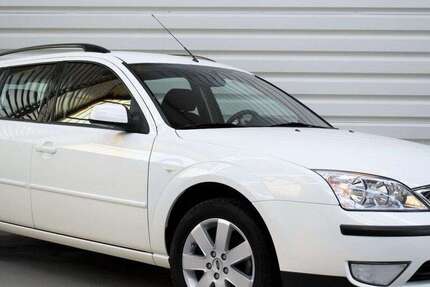 Ford Mondeo 35.200 km 11.990 &euro; Forst 76694