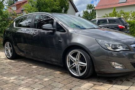 Opel Astra 216.000 km 5.999 &euro; Rauenberg 69231