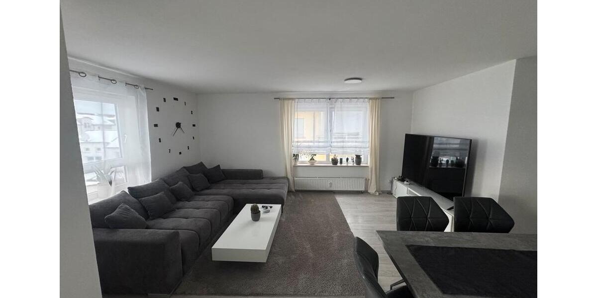 Etagenwohnung Bad Friedrichshall - 3 Zimmer, 76 m&sup2;, 1.400&euro; | Angebot:25566810