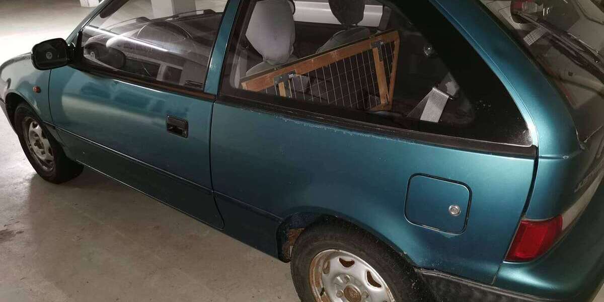 Subaru Justy 134.000 km 800 &euro; Königsbach-Stein 75203