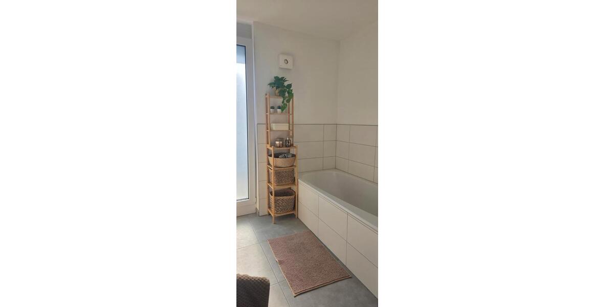 Etagenwohnung Bruchsal - 3 Zimmer, 77 m&sup2;, 1.250&euro; | Angebot:25886744