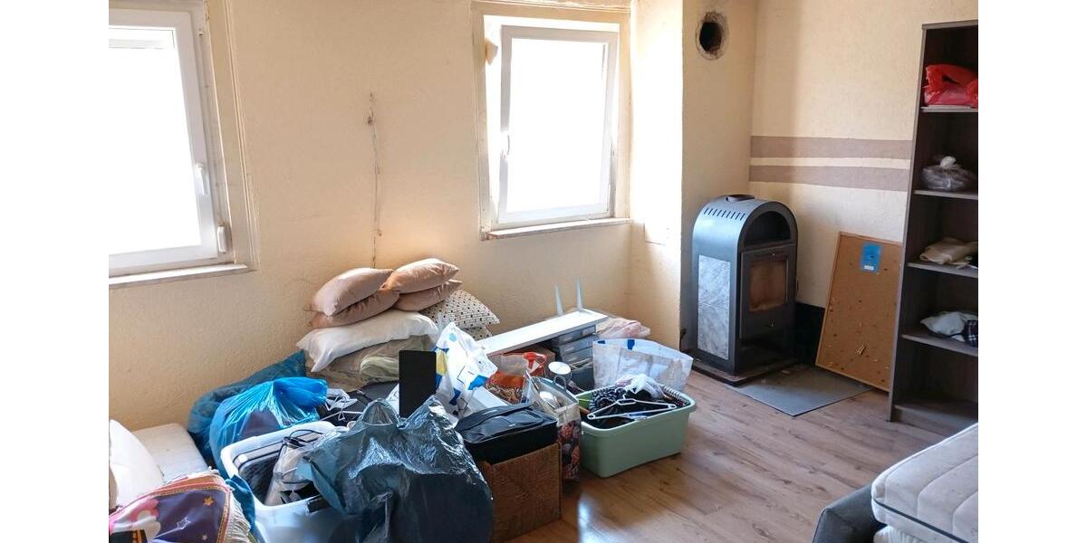 Einfamilienhaus Pfaffenhofen - 3 Zimmer, 95.000&euro; | Angebot:21108117