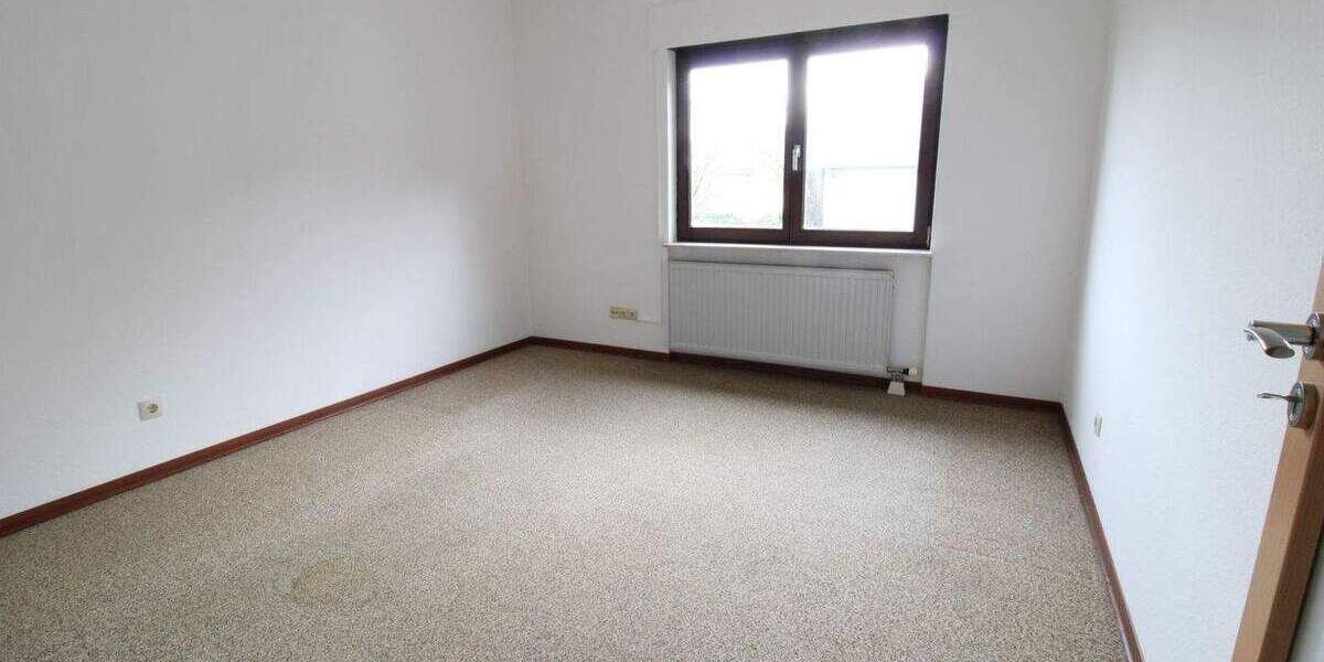 Bungalow Mühlacker Dürrmenz - 6 Zimmer, 162 m&sup2;, 549.000&euro; | Angebot:25684366