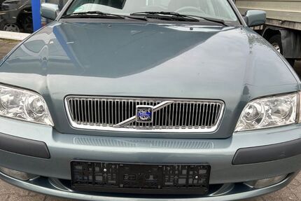 Volvo V40 152.096 km 3.999 &euro; Sandhausen 69207