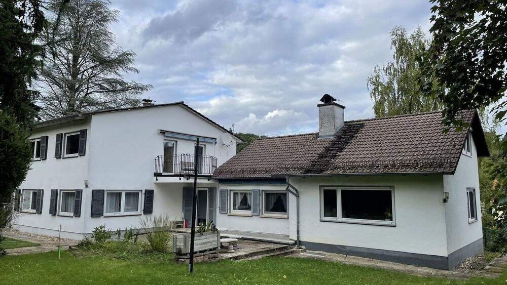 Einfamilienhaus Neckargemünd-Waldhilsbach Waldhilsbach - 7 Zimmer, 248 m&sup2;, 590.000&euro; | Angebot:25728301