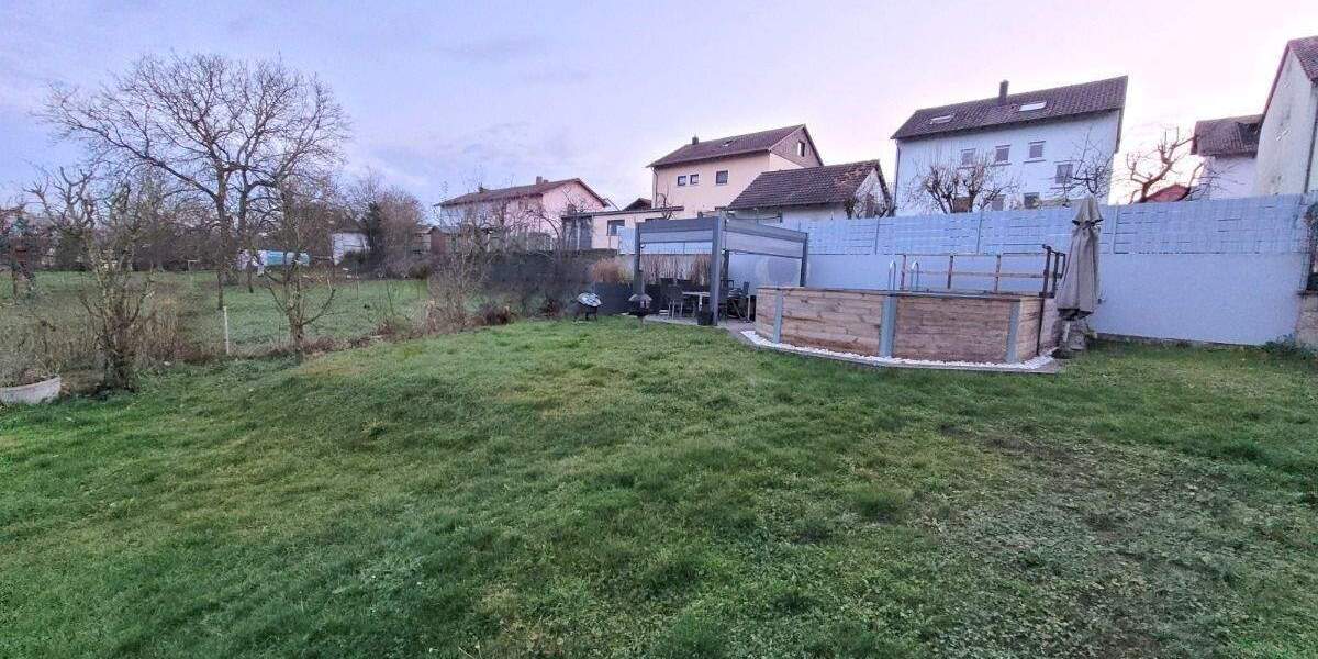 Einfamilienhaus Treschklingen Treschklingen - 9 Zimmer, 247 m&sup2;, 599.000&euro; | Angebot:25770019