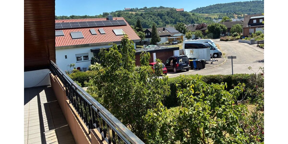 Gepflegte Doppelhaushälfte mit großem Garten in Top-Wohnlage - Einfamilienhaus Cleebronn | Angebot:27294861
