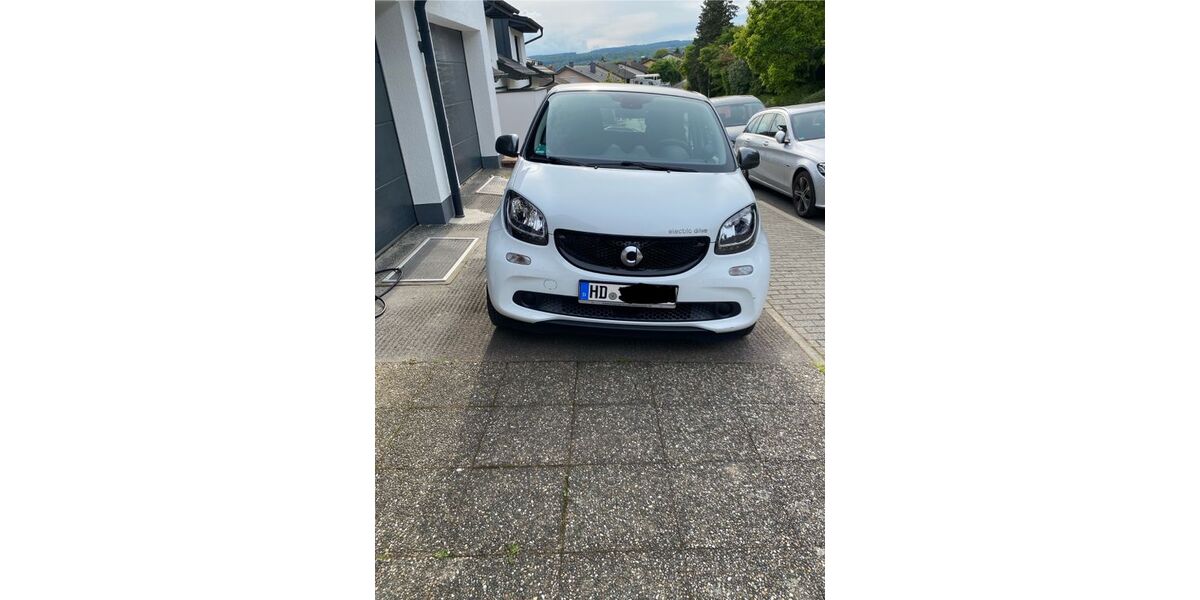 Smart ForFour 74.082 km 7.800 &euro; Wiesenbach 69257