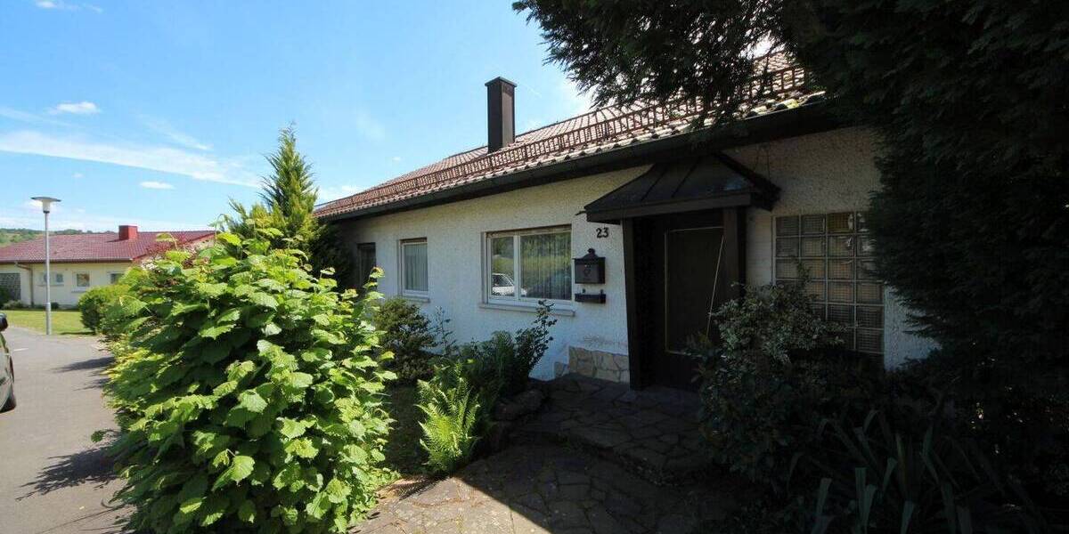Einfamilienhaus Obrigheim - 7 Zimmer, 160 m&sup2;, 309.000&euro; | Angebot:25986789