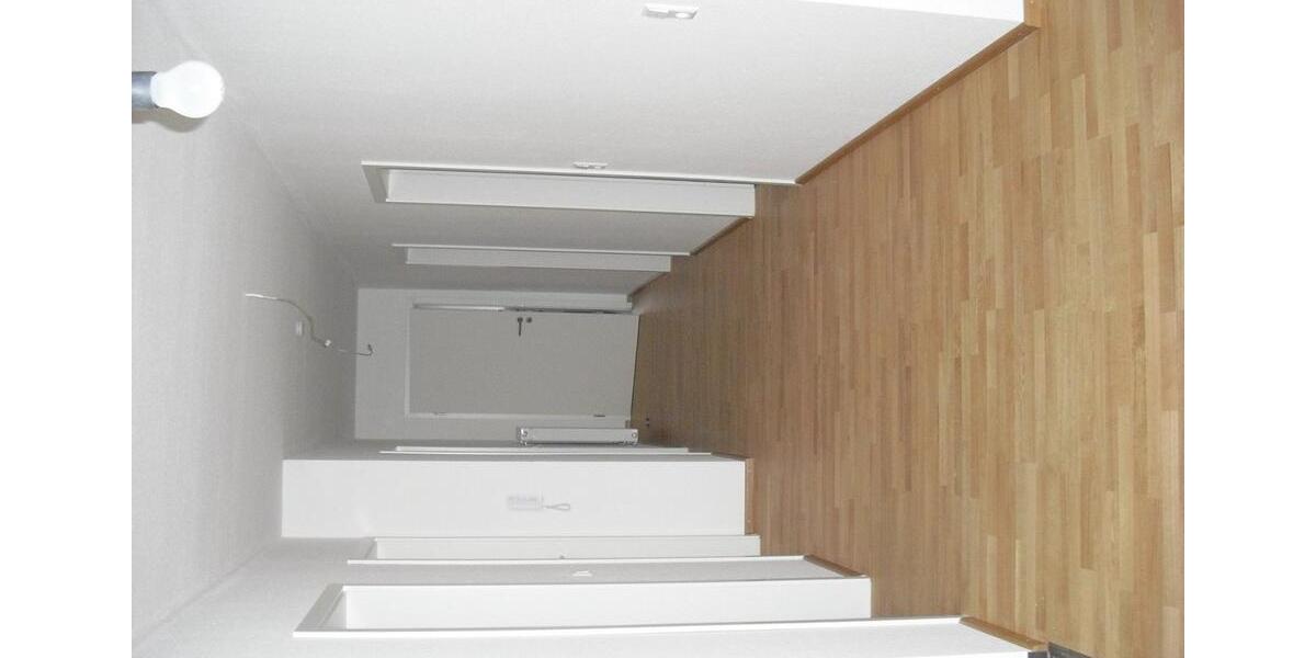 Etagenwohnung Forst - 3.5 Zimmer, 105 m&sup2;, 1.250&euro; | Angebot:26639156