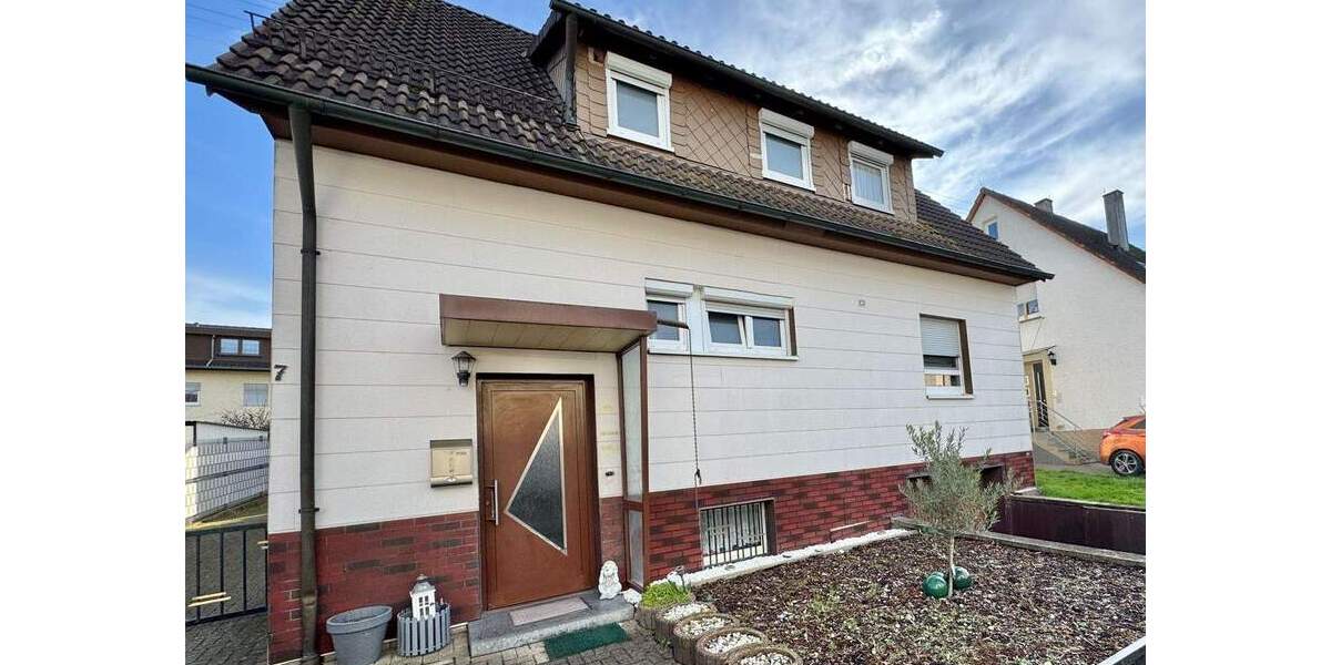 Mehrfamilienhaus, Wohnhaus Oberderdingen - 5 Zimmer, 130 m&sup2;, 395.000&euro; | Angebot:25846247