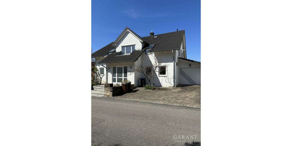 Etagenwohnung Heilbronn Kernstadt - 3 Zimmer, 150 m&sup2;, 1.800&euro; | Angebot:26025374