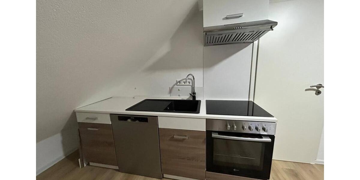 Dachgeschoßwohnung Haßmersheim - 3 Zimmer, 75 m&sup2;, 800&euro; | Angebot:25366413