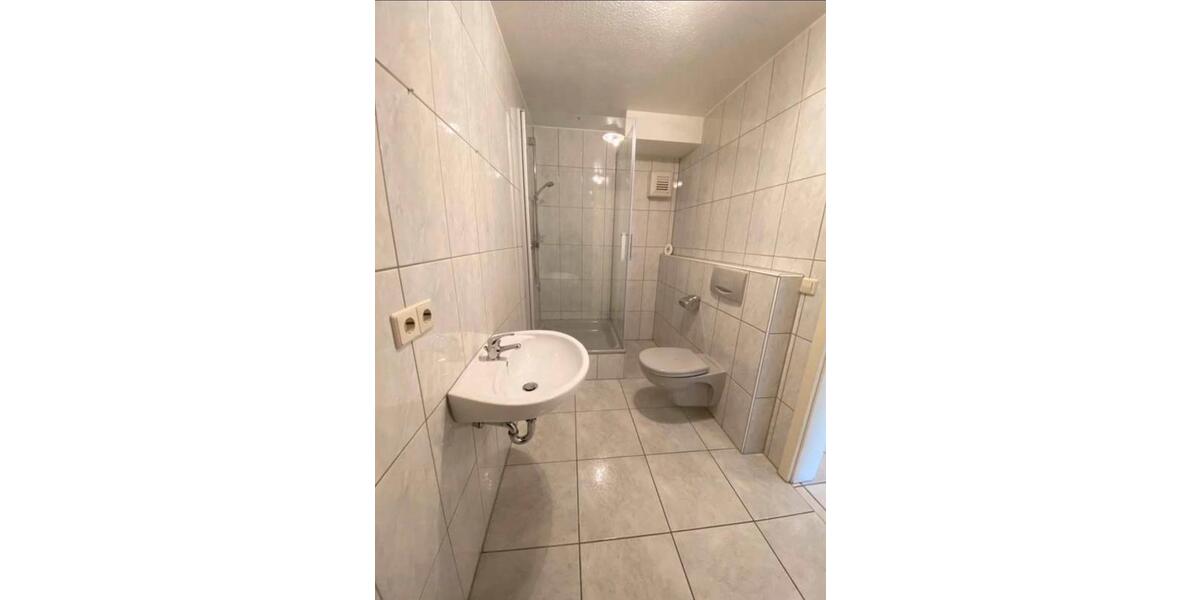 Erdgeschoßwohnung Schwaigern - 2 Zimmer, 60 m&sup2;, 600&euro; | Angebot:25963135