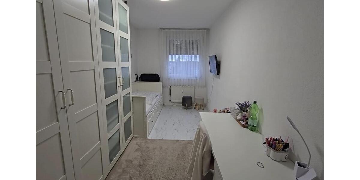 Etagenwohnung Wiesloch - 4.5 Zimmer, 99 m&sup2;, 400.000&euro; | Angebot:25224715