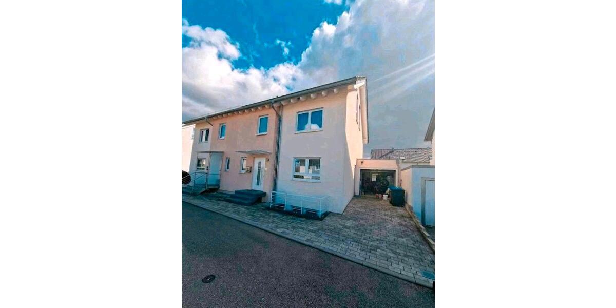 Doppelhaushälfte Neckarsulm - 9 Zimmer, 200 m&sup2;, 749.000&euro; | Angebot:25945595