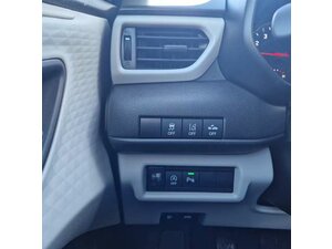 Suzuki Swift 1.2 Hybrid MT Club Klima Navi 4.826 km 17.990 &euro; Obrigheim-Asbach 74847