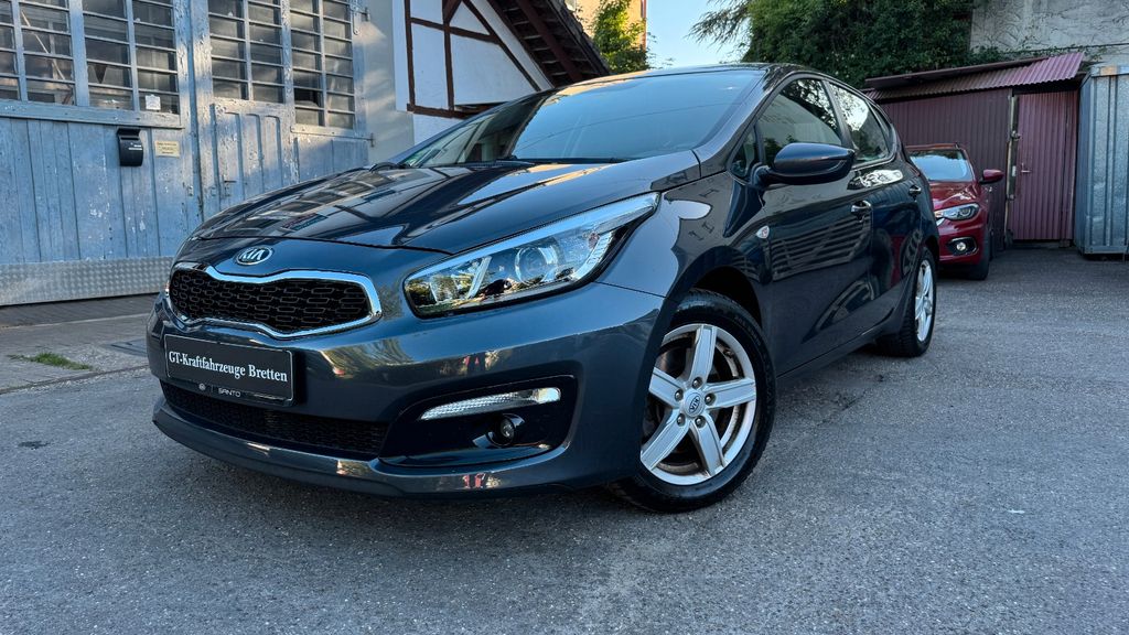 Kia ceed / Ceed 123.000 km 7.490 &euro; Bretten 75015