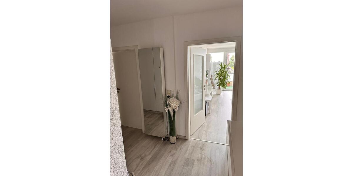 Etagenwohnung Walldorf - 3 Zimmer, 90 m&sup2;, 319.000&euro; | Angebot:25022299
