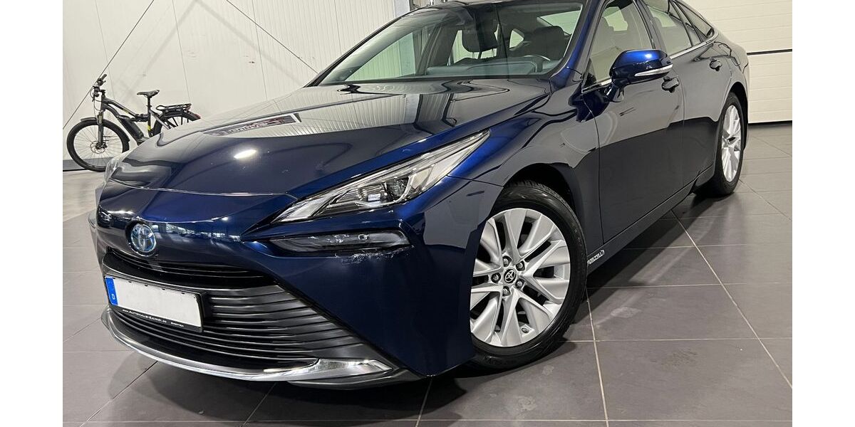 Toyota Mirai 145.000 km 11.995 &euro; Bretten 75015