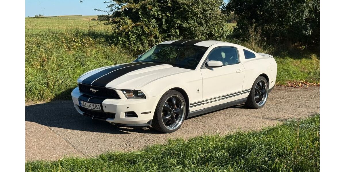 Ford Mustang 139.000 km 14.490 &euro; Vaihingen an der Enz 71665