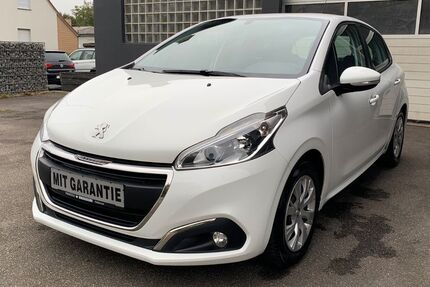 Peugeot 208 143.000 km 4.990 &euro; Heilbronn 74081