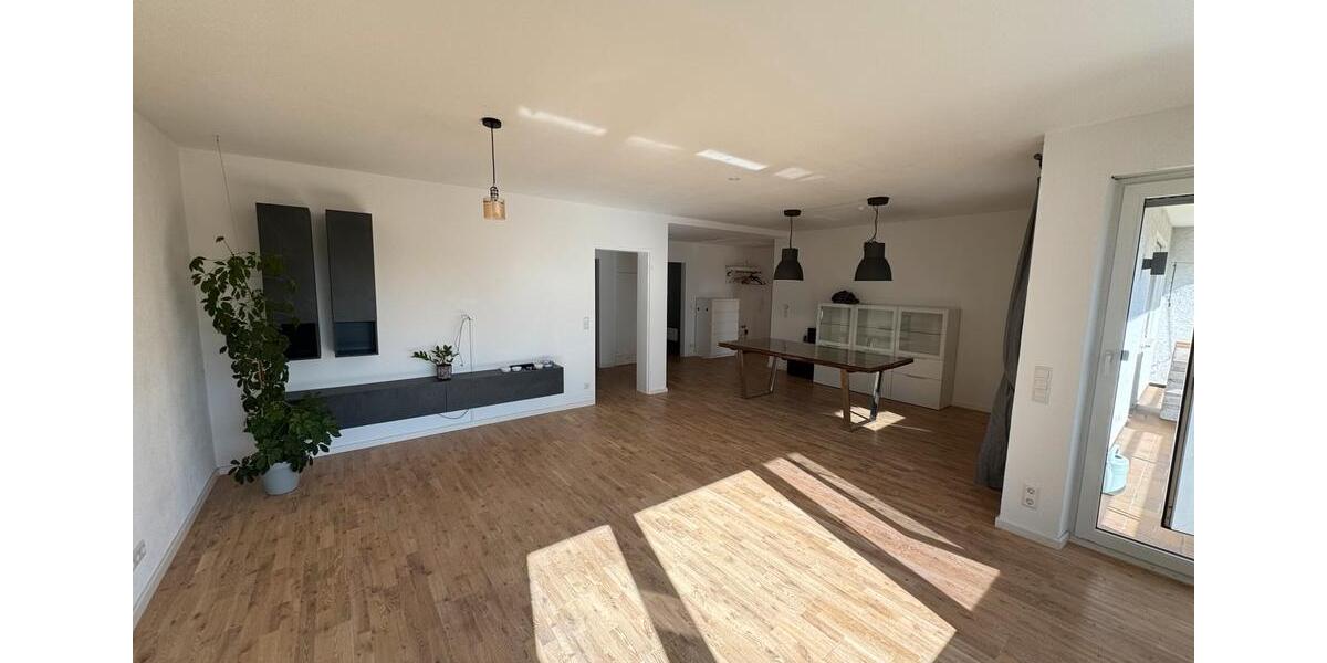 Hochparterre Ilsfeld - 3 Zimmer, 100 m&sup2;, 1.200&euro; | Angebot:25216215