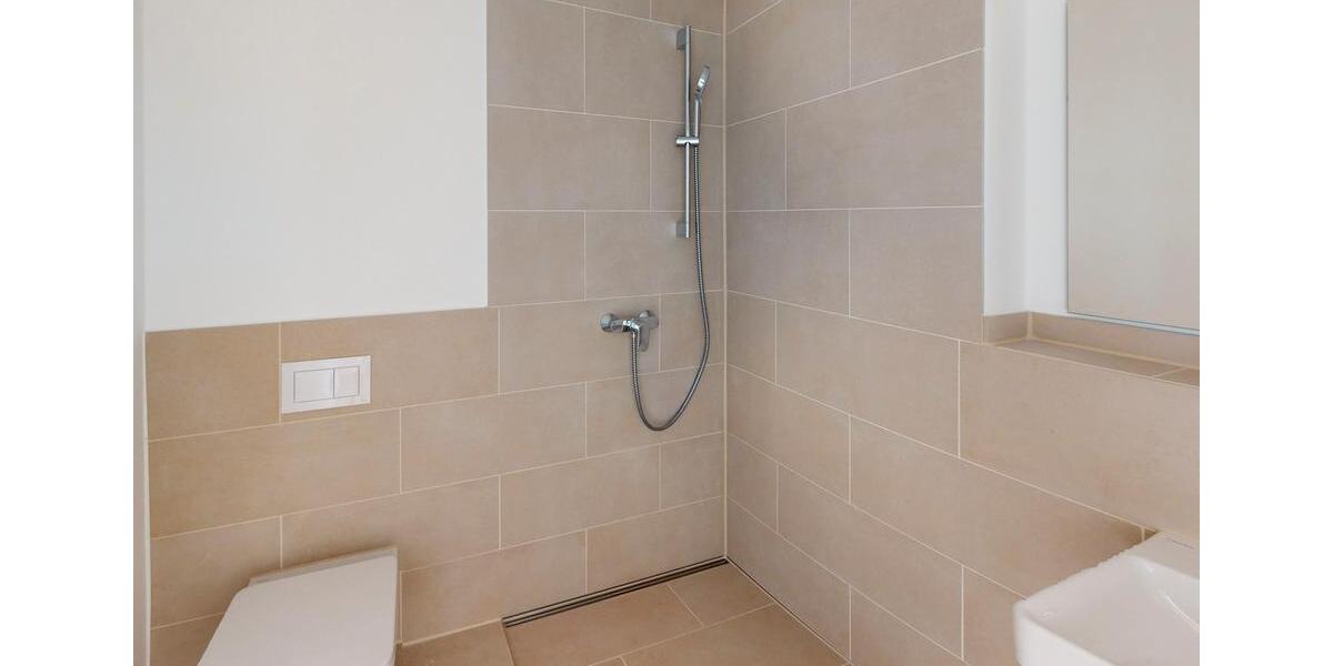 Etagenwohnung Heilbronn Kernstadt - 4 Zimmer, 96 m&sup2;, 1.465&euro; | Angebot:22486056