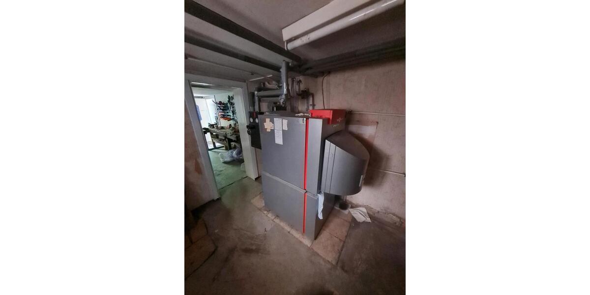 Einfamilienhaus Neckargemünd - 10 Zimmer, 143 m&sup2;, 259.000&euro; | Angebot:26493576