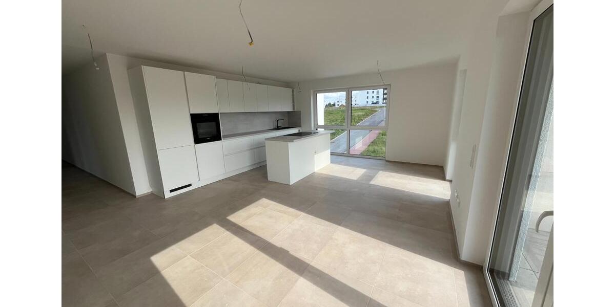 Etagenwohnung Bad Wimpfen - 4.5 Zimmer, 99 m&sup2;, 1.710&euro; | Angebot:23553376