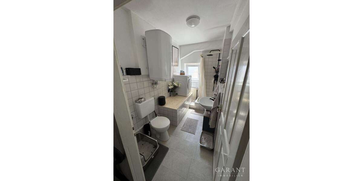 Einfamilienhaus Neckarbischofsheim - 20 Zimmer, 674 m&sup2;, 695.000&euro; | Angebot:25501555